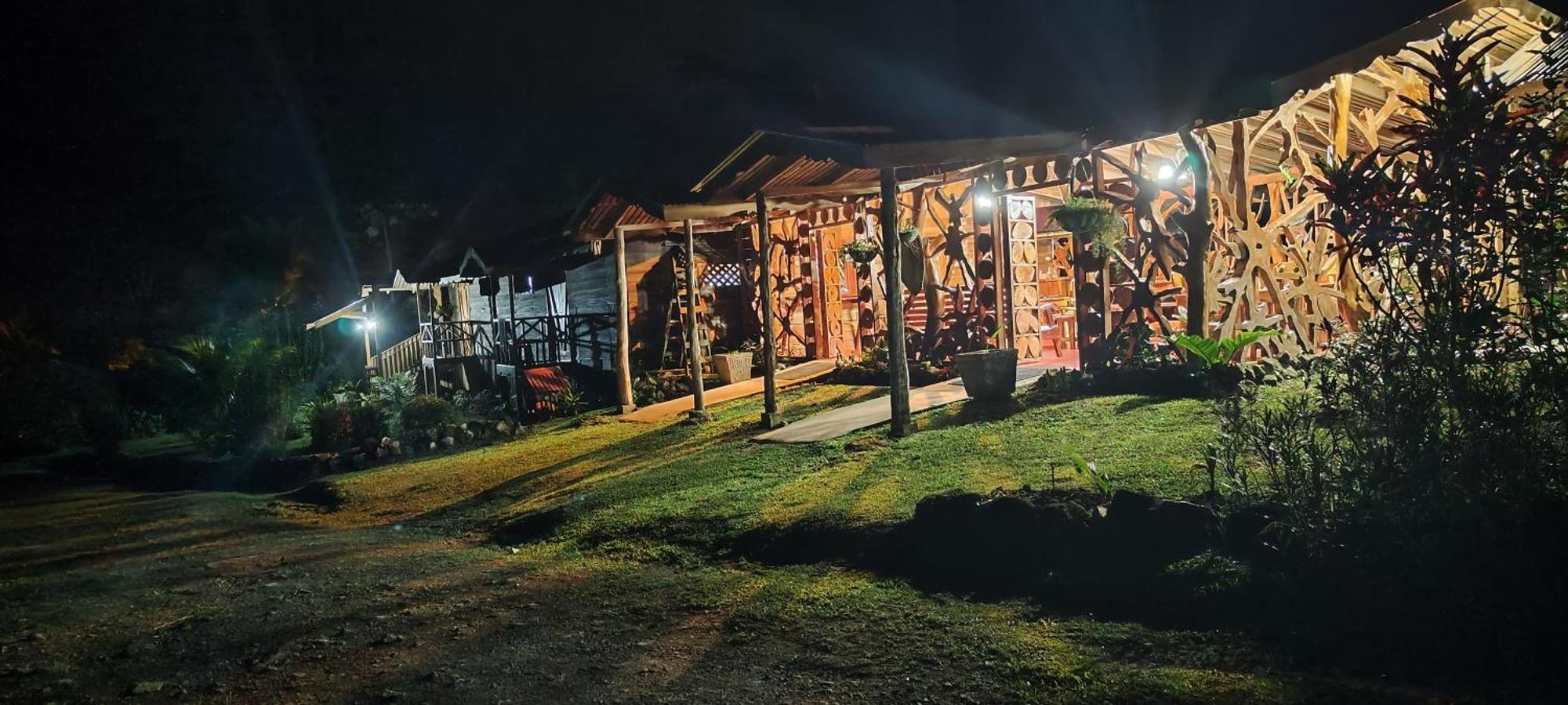 Oski Lodge, Rain Forest Rincon De La Vieja Upala Exteriér fotografie